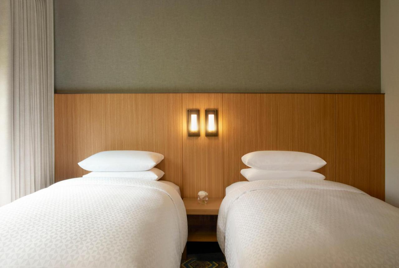 โฟร์ พอยต์ บาย เชอราตัน โซล คูโร Hotel ภายนอก รูปภาพ