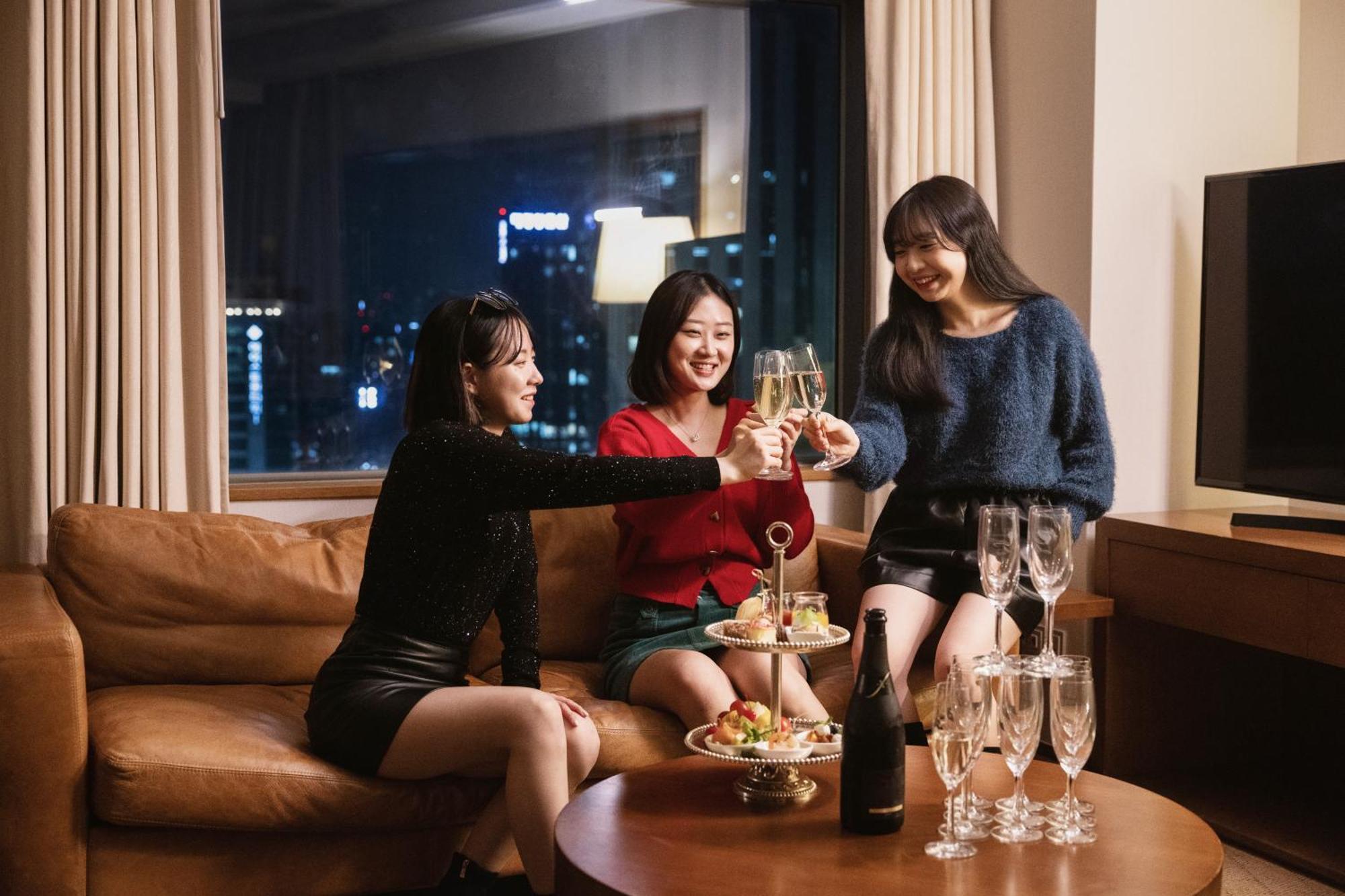 โฟร์ พอยต์ บาย เชอราตัน โซล คูโร Hotel ภายนอก รูปภาพ